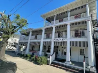 Quaker Inn - 2-Star