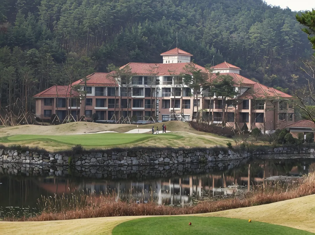 Suncheon Pine Hills Tourist Hotel - 순천시