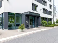 B&B HOTEL Stuttgart-Airport/Messe Hotels near SI-Centrum Stuttgart