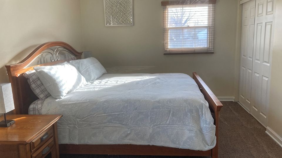3 bedroom, 2 bath in a quiet neighborhood. Newly remodeled side of a duplex.