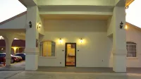 Winnquest Inn Near Ft. Sam Houston - Motels