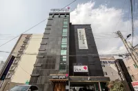 포항 죽도동 YAJA 포항 쌍용사거리점 - 2성급