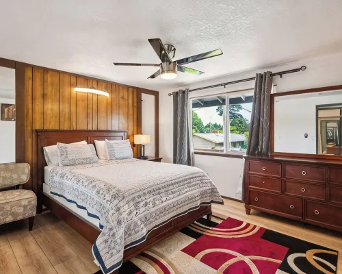 Portland Charming, fully furnished, private, quiet and pets friendly Home. 格雷舍姆酒店