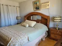 PRIVATE, COMFORTABLE & SPACIOUS! NEAR THE  MARINA, BEACHES & DOWNTOWN! CONDO 302