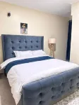 Luxurious fully furnished 2 bedroom 2 bath penthouse 5 mins from city center