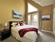 Spectacular Mountain Views! Unique & Rare End Unit 2 Storey Condo + 2 balconies!