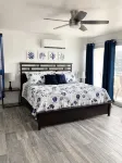 Updated 1Br/1BA - "Hillside Getaway"