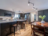 Newly updated home on spacious lot located outside of the city Hotels in Apache Junction