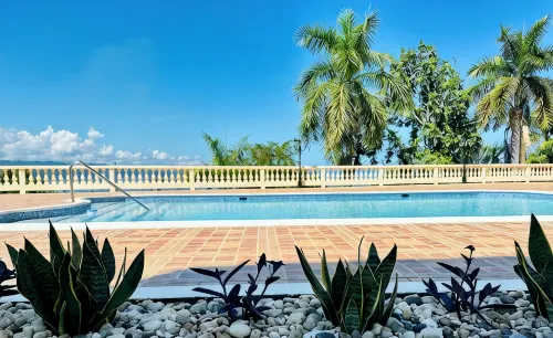 Falcon Oceanviews 4br Penthouse/Free Airport Transport/Security/Gated - อพาร์ทเม้นท์