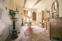 Les Carmes and Spa