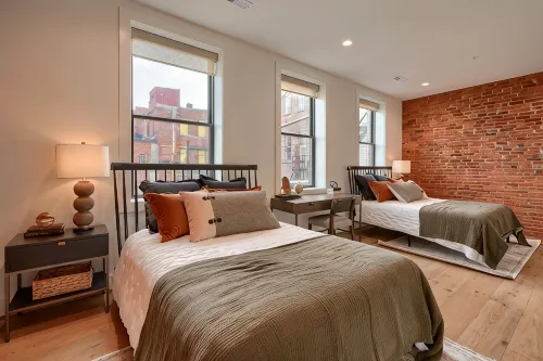 The Addison- Luxury Townhome w/ Rooftop Patio - Boutique