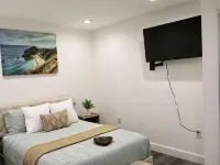 Coastal Haven Casita  pvt suite pet friendly Hotels in Pinellas Park
