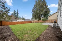 Modern Downtown Lake Oswego Home! - Wifi