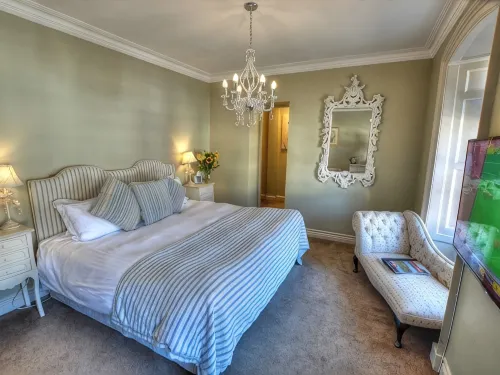 Dunster Castle Hotel - Pet friendly