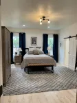 Remodeled historic cottage, 2-min walk to downtown. - Wifi