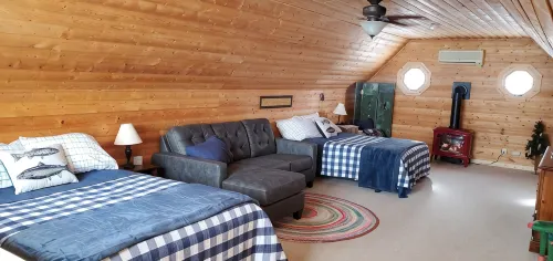 Buffalo Lake（底特律萊克斯）私人海灘小屋I號，寵物友好 - 木屋