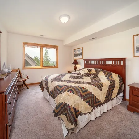 Winter Park Mountain Home/Near Bus Stop/Sleeps 7!!
