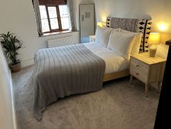 Rennovated 2 bed dog friendly cosy cottage in central Wells
