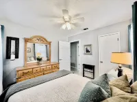 Hideaway Haven @ Lake Granbury - balcony