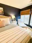 Beautiful 1 bedroom condo with a view! - 4-Star