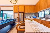 King Arthur Pool Villa - Ramah Hewan Peliharaan
