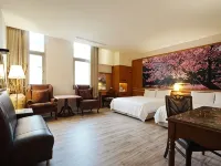 La Maison des chien-York Hotel Hotels near Dahan Bridge