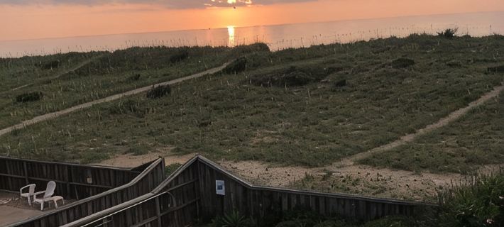 Outer Banks NC  Hatteras Island  Oceanfront w/ Pool Hot Tub Sleeps 12 Pets OK Ξενοδοχεία στην πόλη Dare County