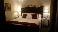 Come enjoy this newly built Hillside country Cabin  located near buffalo river - Chalets