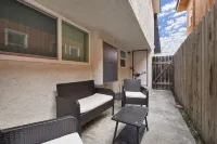 Walk to Shoreline Village • BBQ • Prime Location! - Condos
