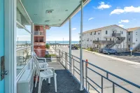 Eden Roc Motel - 2-Star