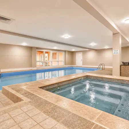 Downtown Mountain View Condo- 2 Blocks to Main St