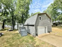 Honey Creek Getaway Waterfront Cottage - Close to town & Boat Ramp! Sleeps 10+ - 3 étoiles