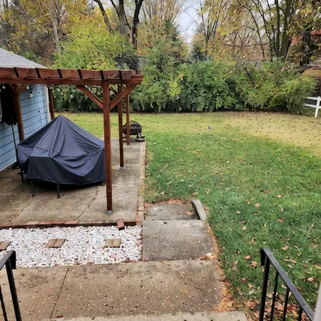 Beautiful 5 bedroom home only minutes from UIUC