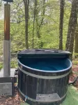 Broomhills Farm River Eco Pods - Pet friendly