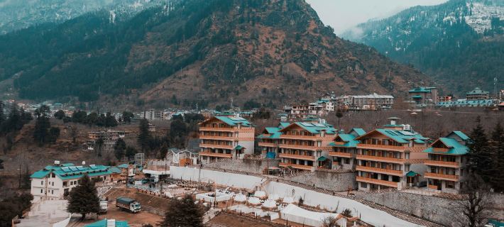 Ashapuri Village Manali - A Luxury Resort & Cottages Hotels in Manāli