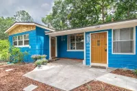 Charming Farmhouse Relax w/ Heated Massage Chair - Bungalows