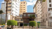 El Prado Hotel - Airport Shuttle