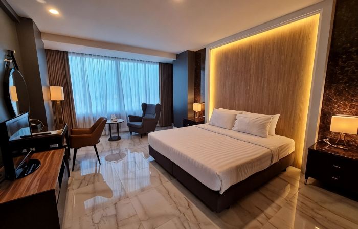 Chaisaeng Palace Hotel