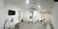 Karakalpak Palace Hotel - parking