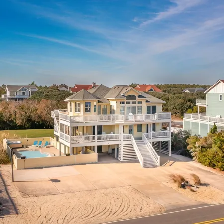 Corolla Oceanside in Whalehead - Heated Pool - 7BR/6.5BA - Short Walk to Beach!