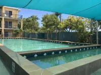 Broadwater Keys Holiday Apartments - Pool