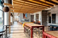 Origin Red Rocks, a Wyndham Hotel - bar