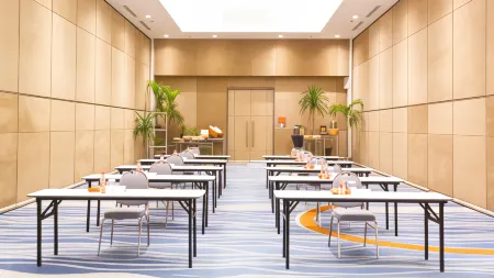 Harris Hotel and Conventions Kelapa Gading Jakarta