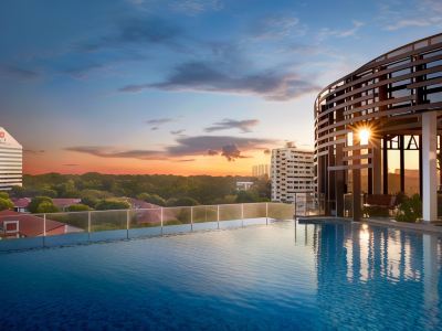 Momentus Hotel Alexandra