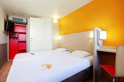 Premiere Classe Caen Est - Mondeville Hotel a Mondeville
