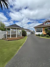 Parakai Geothermal Motel