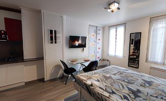 Gites de l'Isle Centre-Ville - WiFi Fibre - Netflix, Disney, Amazon - Sejours Pro