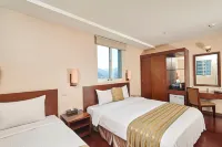 9 Hotel