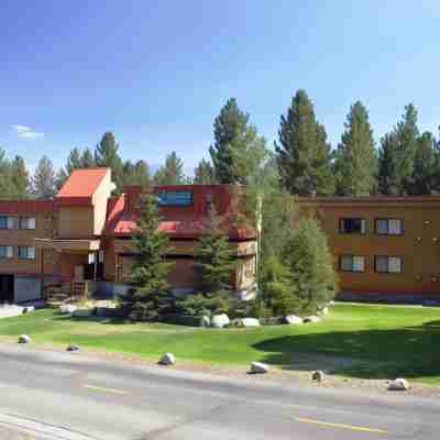 Quality Inn Near Mammoth Mountain Ski Resort Hotel Exterior