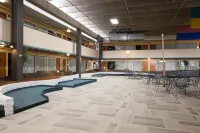 Travelodge by Wyndham Lincoln Northeast Hotels in Stevens Creek